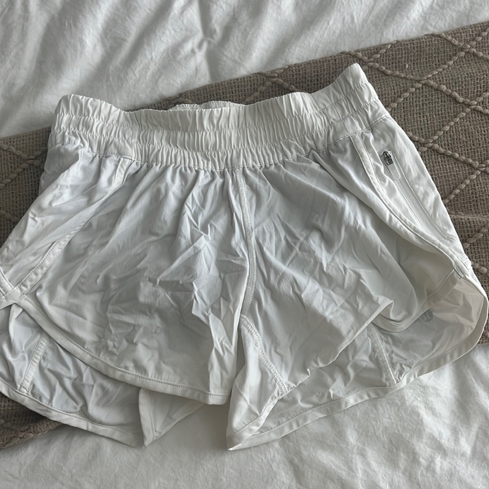 Never worn lulus white shorts
